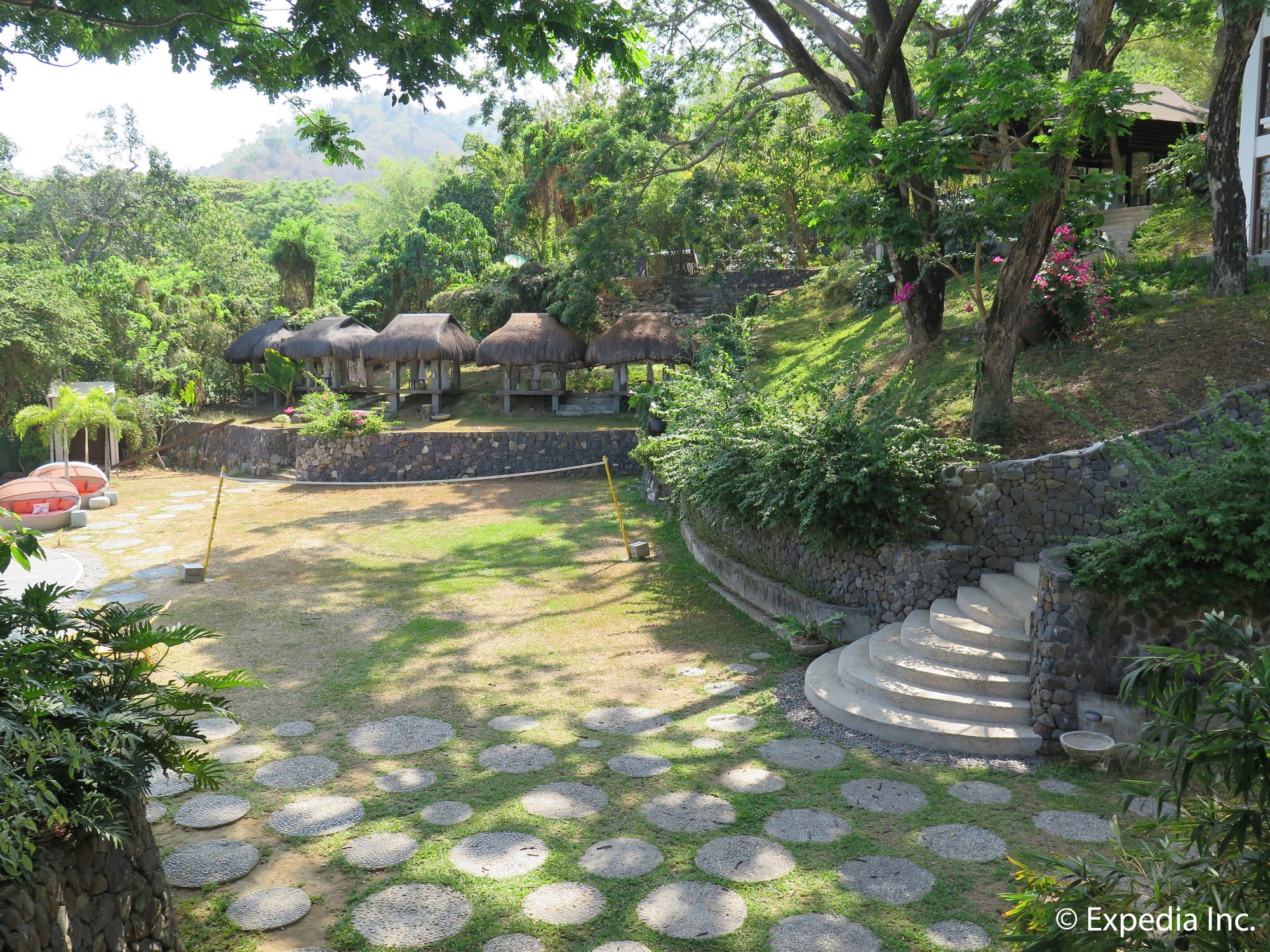 Aiyanar Beach And Dive Resort Mabini  Exterior photo