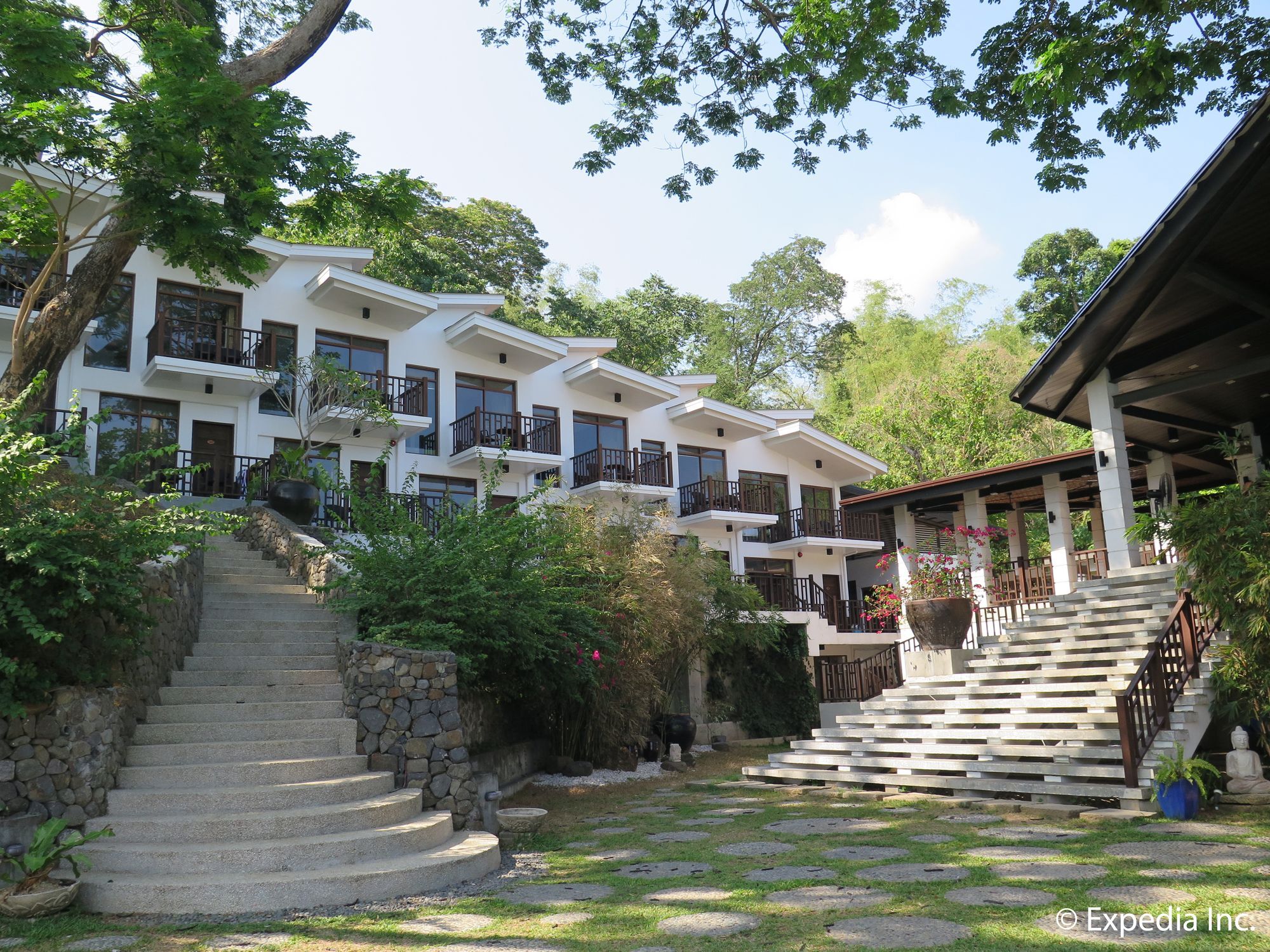 Aiyanar Beach And Dive Resort Mabini  Exterior photo